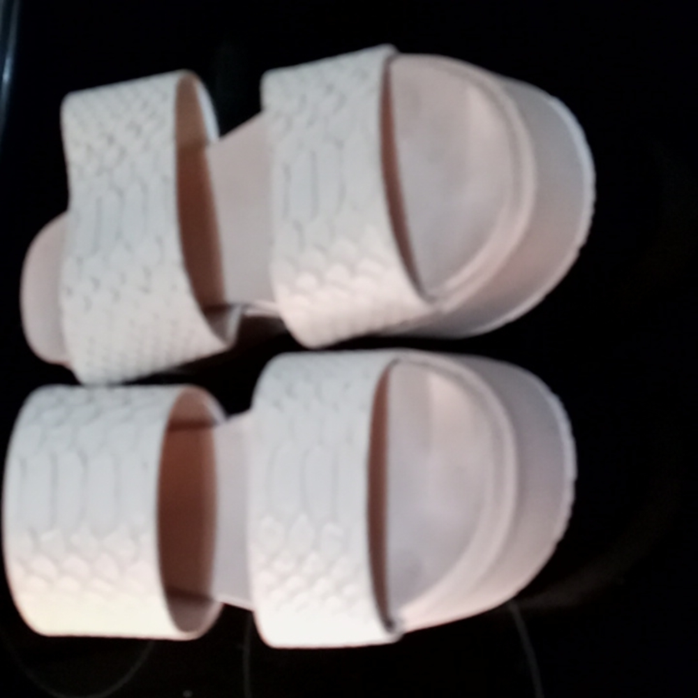 Platform sandles - Picture 3 of 4